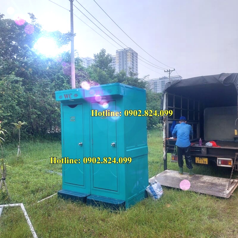 thuê nhà vệ sinh công cộng