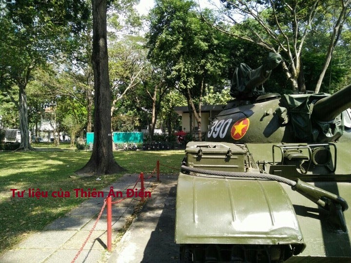 thuê nhà vệ sinh công cộng