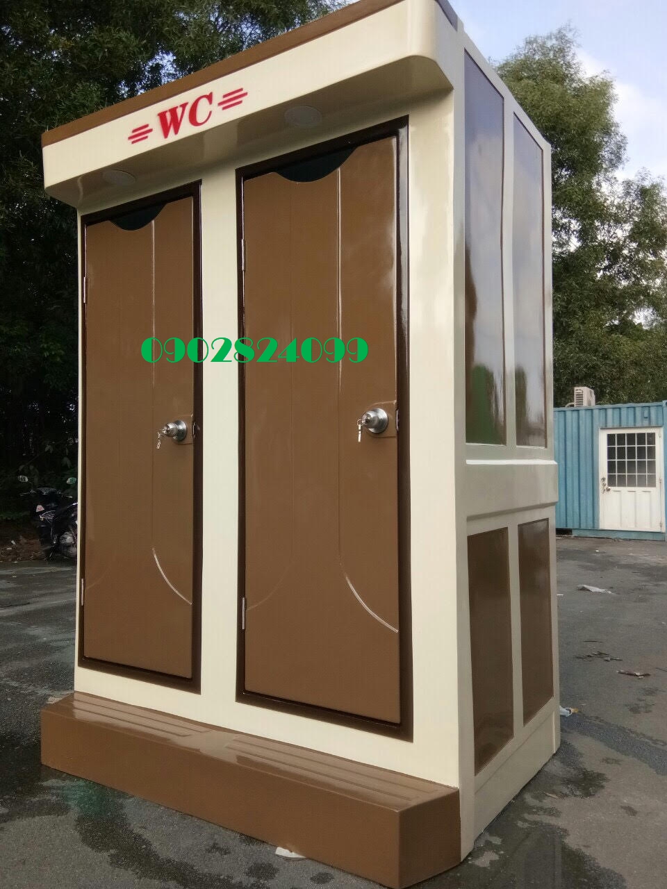 thuê nhà vệ sinh công cộng