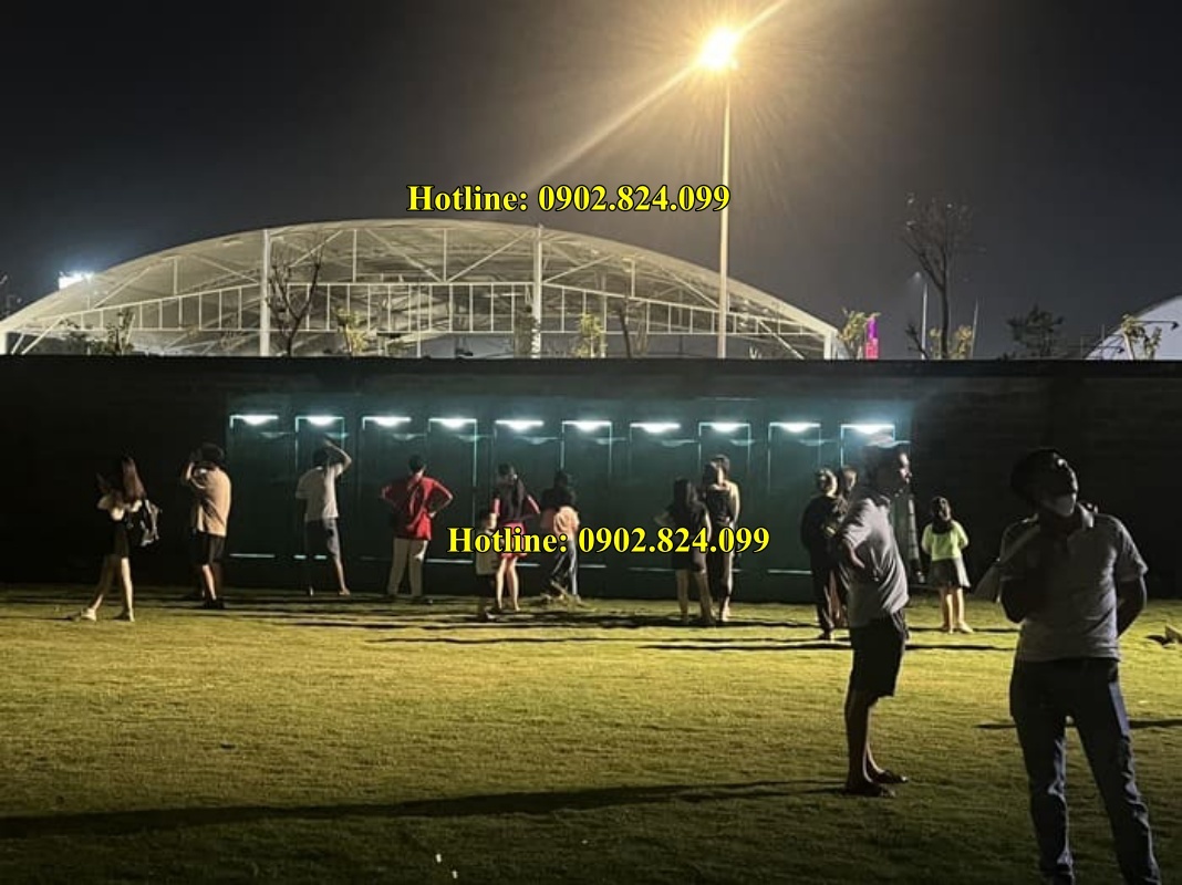 thuê nhà vệ sinh công cộng