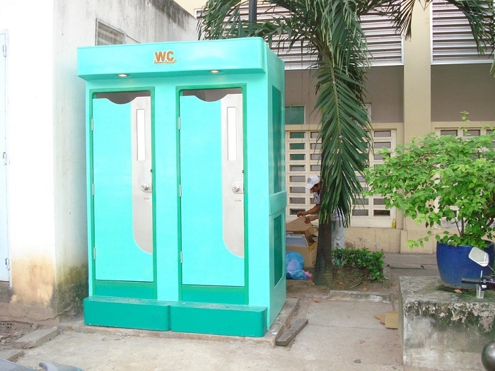 nhà vệ sinh di động