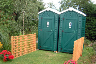 cho thuê nhà vệ sinh di động