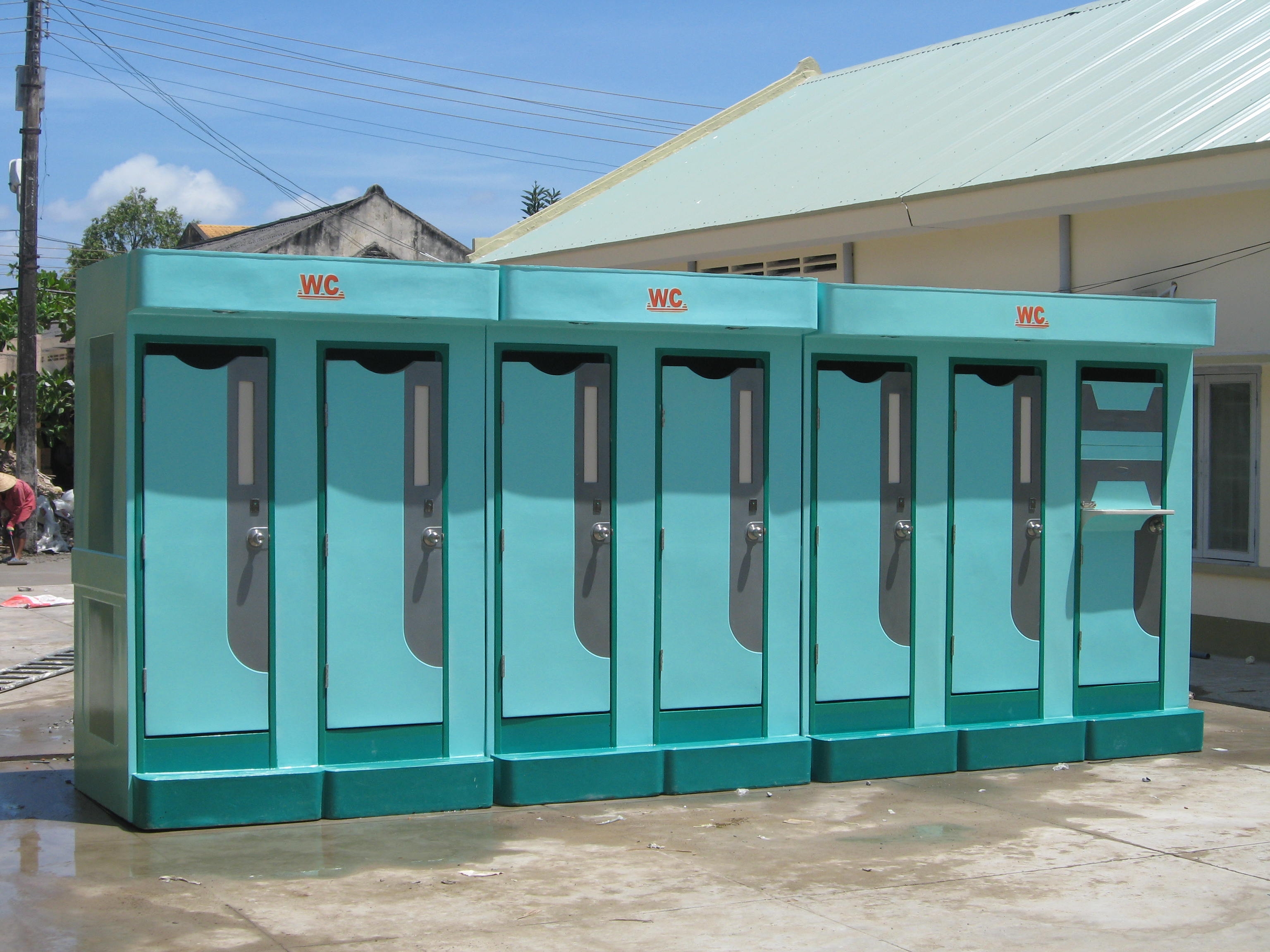 nhà vệ sinh composite