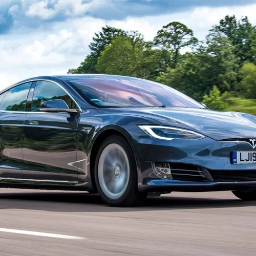 Musk: Nếu không bị rào cản thương mại, xe điện Trung Quốc đã 'đè bẹp' các đối thủ