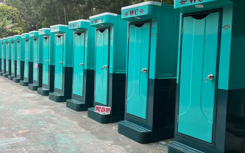 Nhà Vệ Sinh Di Động: Bề Mặt Nhẵn Mịn, Dễ Vệ Sinh - Bí Quyết Giữ Không Gian Luôn Sạch Sẽ và Hợp Vệ Sinh