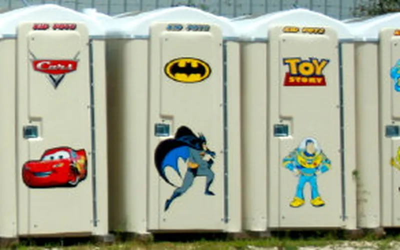 Lịch Sử Hình Thành Nhà Vệ Sinh Di Động