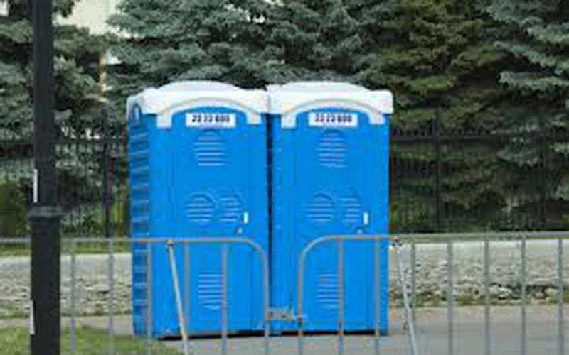 THUÊ NHÀ VỆ SINH DI ĐỘNG WC TOILET 0902824099