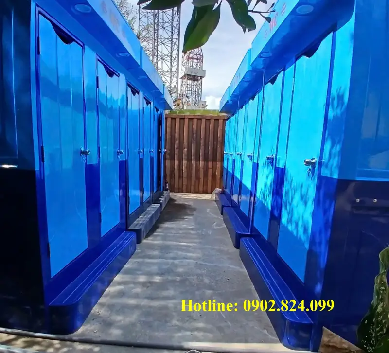 Toilet di động 2 buồng lắp tại An Giang