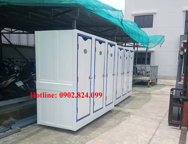 toilet công cộng di động 3 buồng lắp đặt cho Công ty TNHH Wooden S.E tại Đồng nai