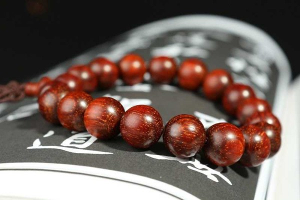 Vòng tử đàn ấn độ 12mm