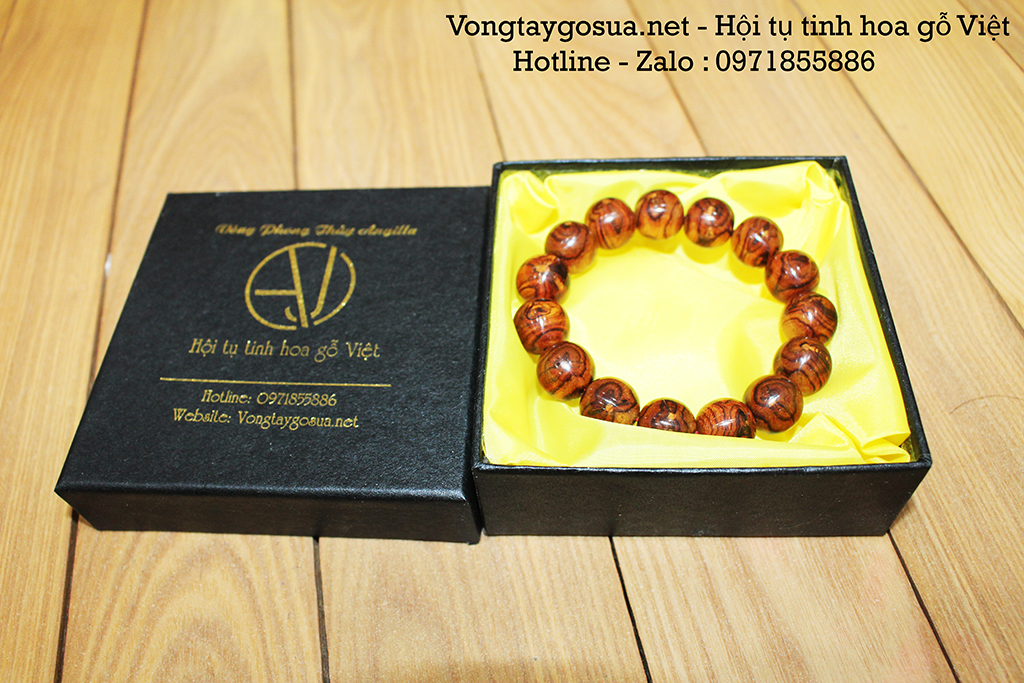 Vòng tay gỗ sưa đỏ 14mm x 15 hạt vân VIP