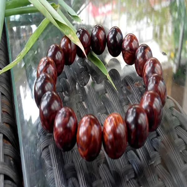 Vòng tay sưa đỏ 12mm MS VN07