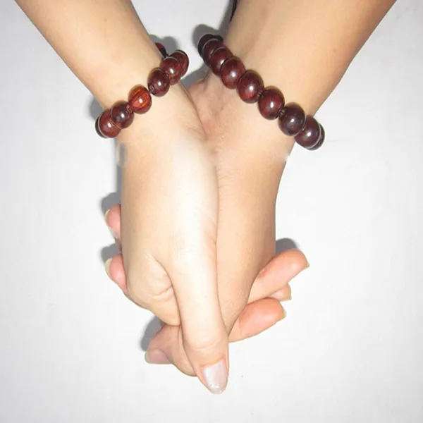 Vòng tay đôi  sưa đỏ 10mm x 19 hạt KM03