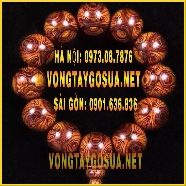 Vòng tay gỗ sưa vân ” Mặt Quỷ” chuỗi 12 hạt MS VIP00