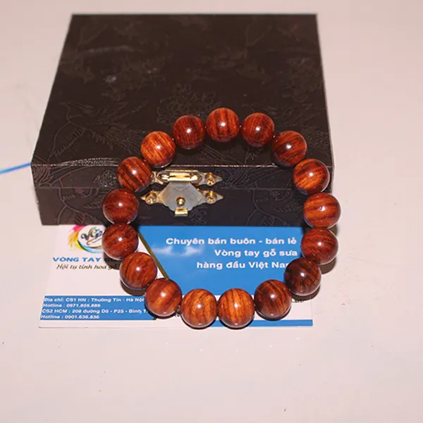 Vòng tay sưa đỏ 12mm x 17 hạt MSA4