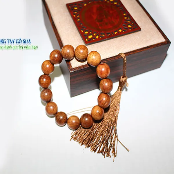 Vòng tay sưa đỏ 14mm x 15 hạt VN23