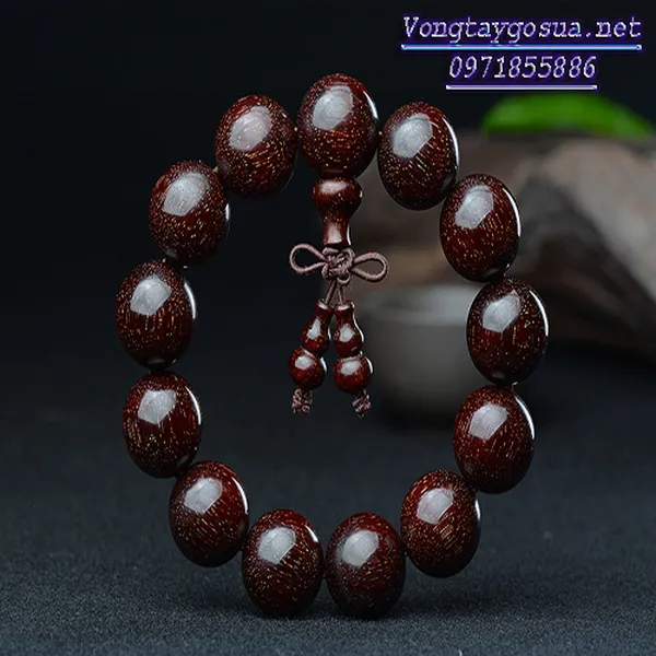 Vòng tiểu diệp tử đàn ấn độ 18mm x 13 hạt