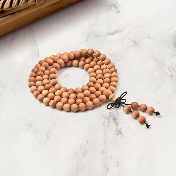 Vòng đàn hương Ấn Độ 6mm x 108 hạt chìm nước