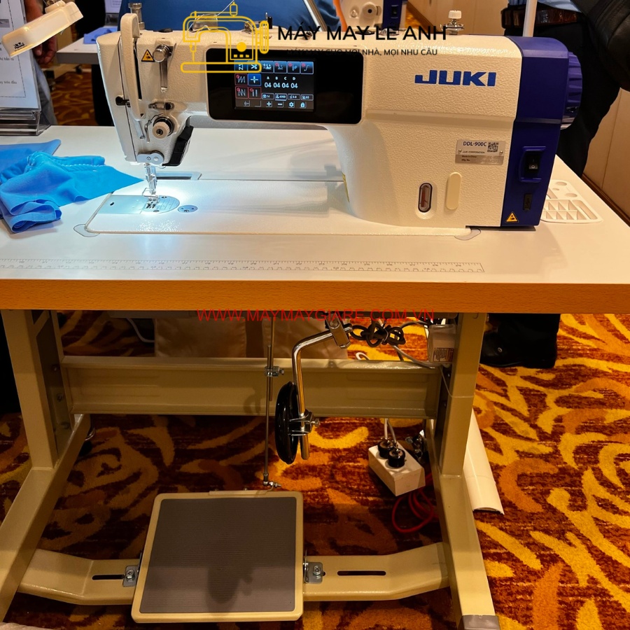 Máy May 1 Kim Điện Tử Juki DDL900C Giá Tốt Máy May 1 Kim Điện Tử Juki DDL900C Giá Tốt