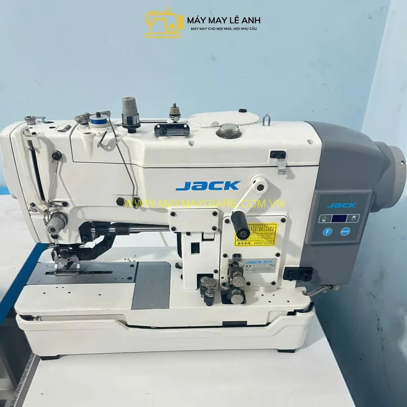 Máy Chạy Khuy Jack 781