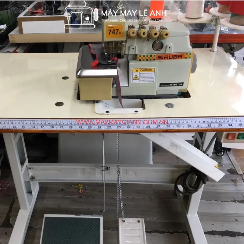 Máy Vắt Sổ Công Nghiệp Siruba 747D Chính Hãng