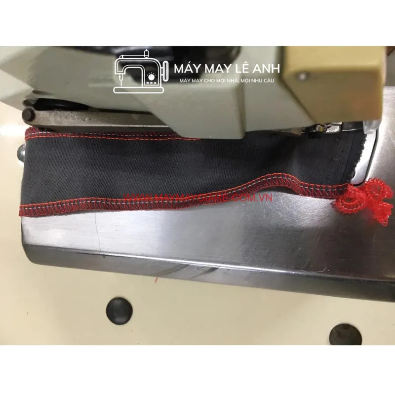 Máy Vắt Sổ Công Nghiệp Siruba 747D Chính Hãng