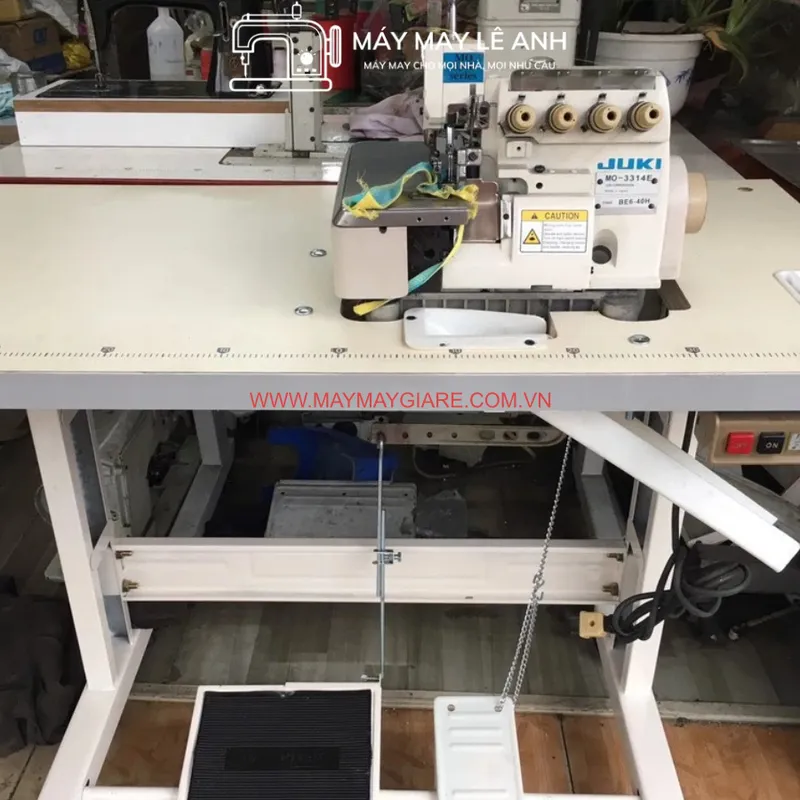 Máy Vắt Sổ Juki Cao Cấp MO-3300 2 Kim