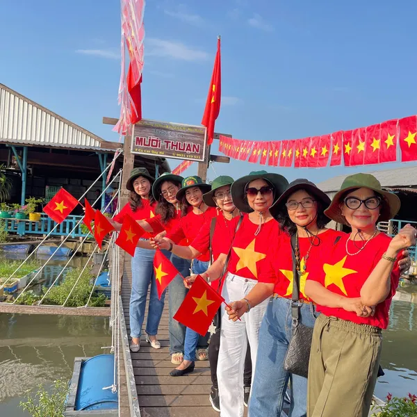 (CT02_MHH) - KHÁM PHÁ " CHỢ VÀ LÀNG TRÊN SÔNG "