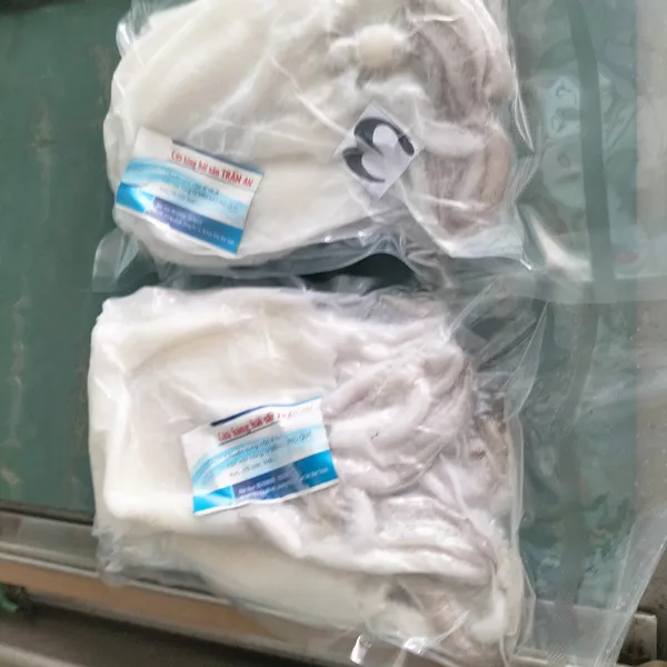 Mực một nắng Phú Quý
