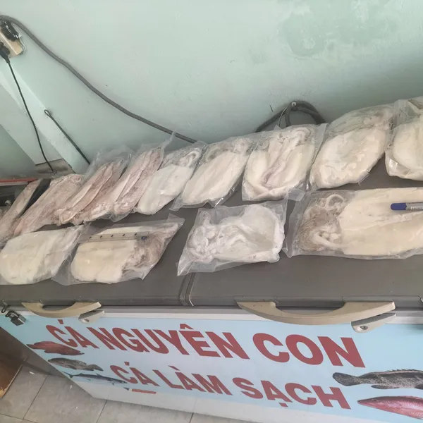 Mực một nắng Phú Quý