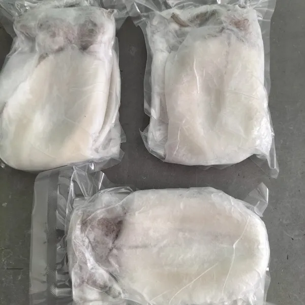 Mực một nắng Phú Quý