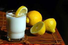 Làm đẹp với sữa tươi và nước cốt chanh