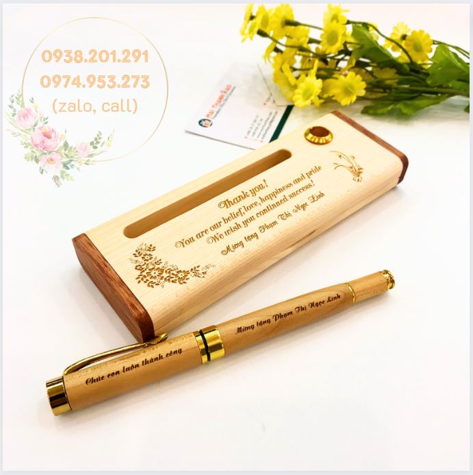 Bút gỗ khắc tên quà tặng đẹp giá rẻ hcm Bút gỗ khắc tên quà tặng đẹp giá rẻ hcm