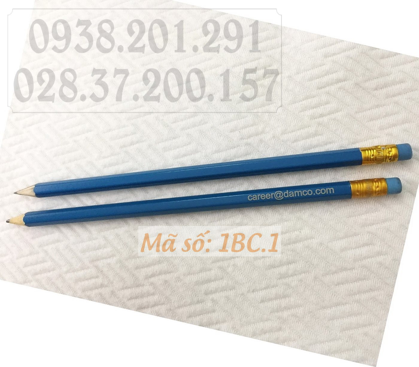 Đặt in bút chì xanh dương có tên công ty và logo làm quà tặng giá rẻ nhất tphcm Đặt in bút chì xanh dương có tên công ty và logo làm quà tặng giá rẻ nhất tphcm