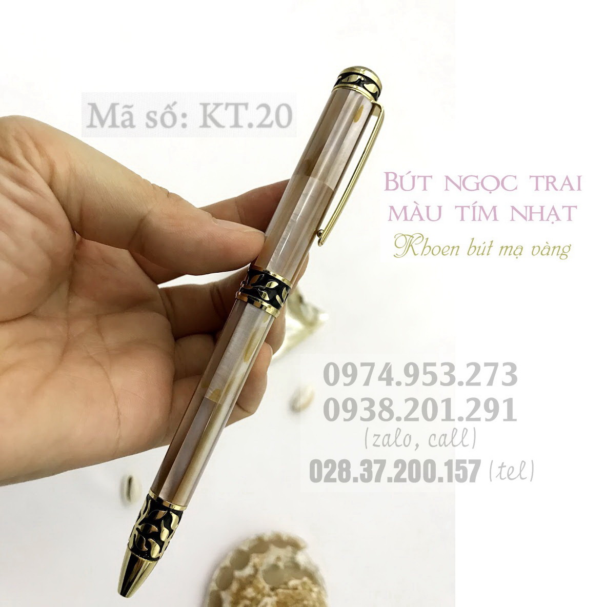 Mẫu bút ký cao cấp độc đáo đẹp sang trọng làm từ ngọc trai và sừng đen có khoen cài mạ vàng Mẫu bút ký cao cấp độc đáo đẹp sang trọng làm từ ngọc trai và sừng đen có khoen cài mạ vàng