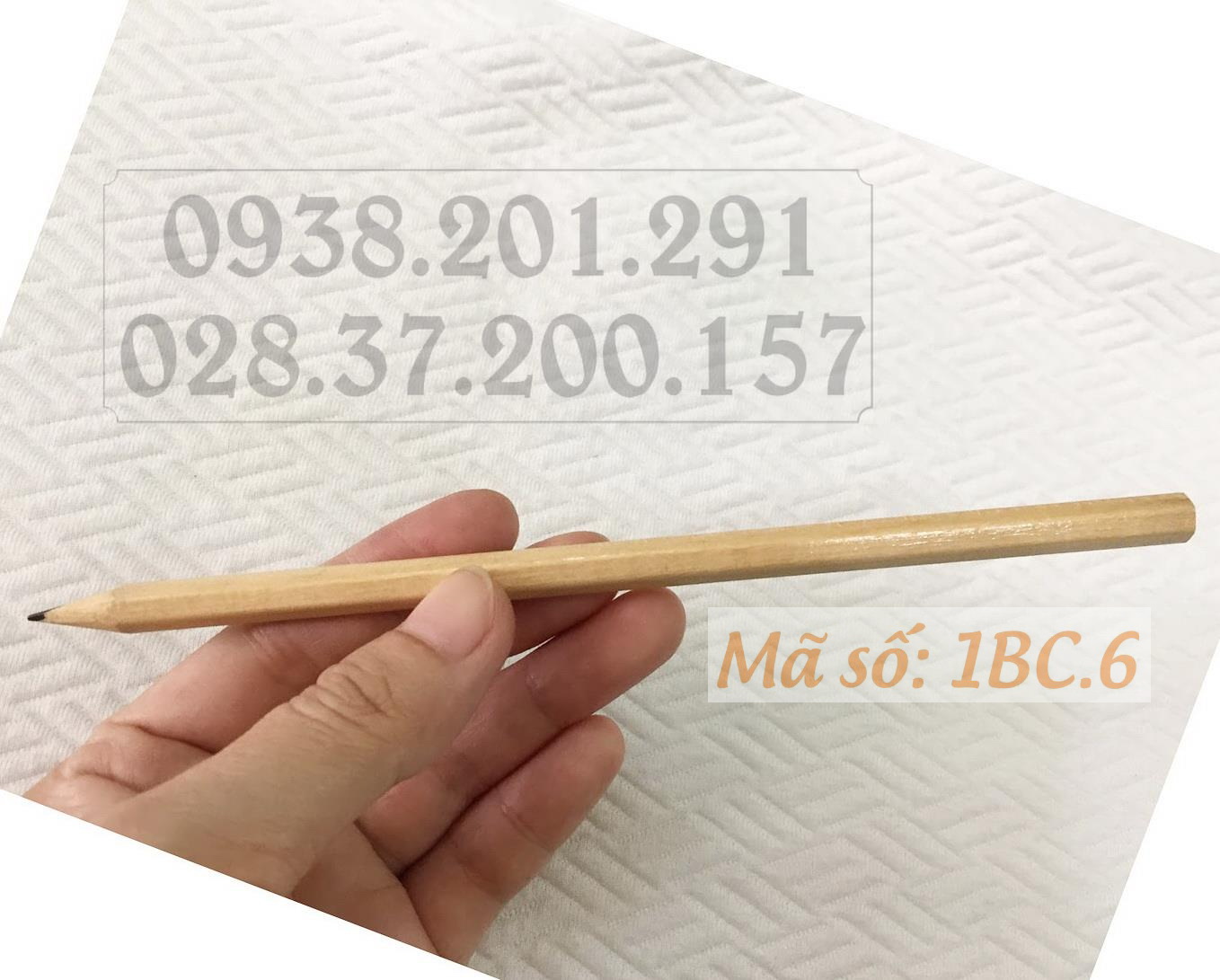 Mẫu bút chì màu vàng đặt in logo làm quà tặng giá rẻ đẹp nhất tphcm Mẫu bút chì màu vàng đặt in logo làm quà tặng giá rẻ đẹp nhất tphcm