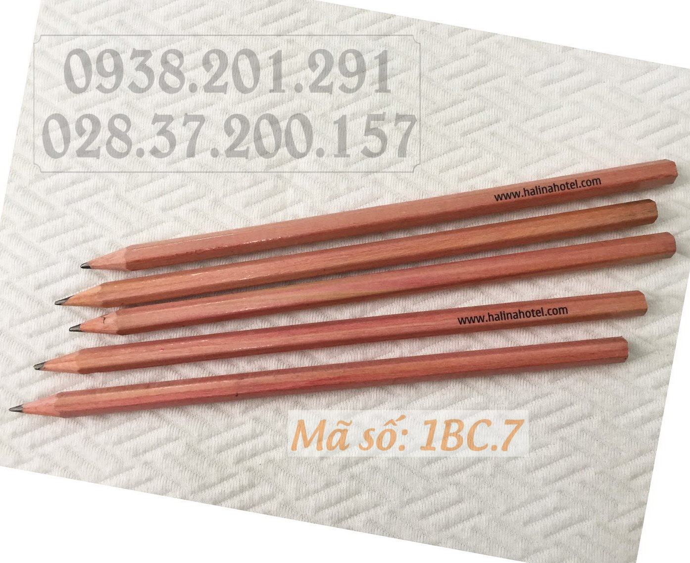 Đặt in viết chì gỗ 2b mềm màu hồng nhạt in logo làm quà tặng giá rẻ tại tphcm Đặt in viết chì gỗ 2b mềm màu hồng nhạt in logo làm quà tặng giá rẻ tại tphcm