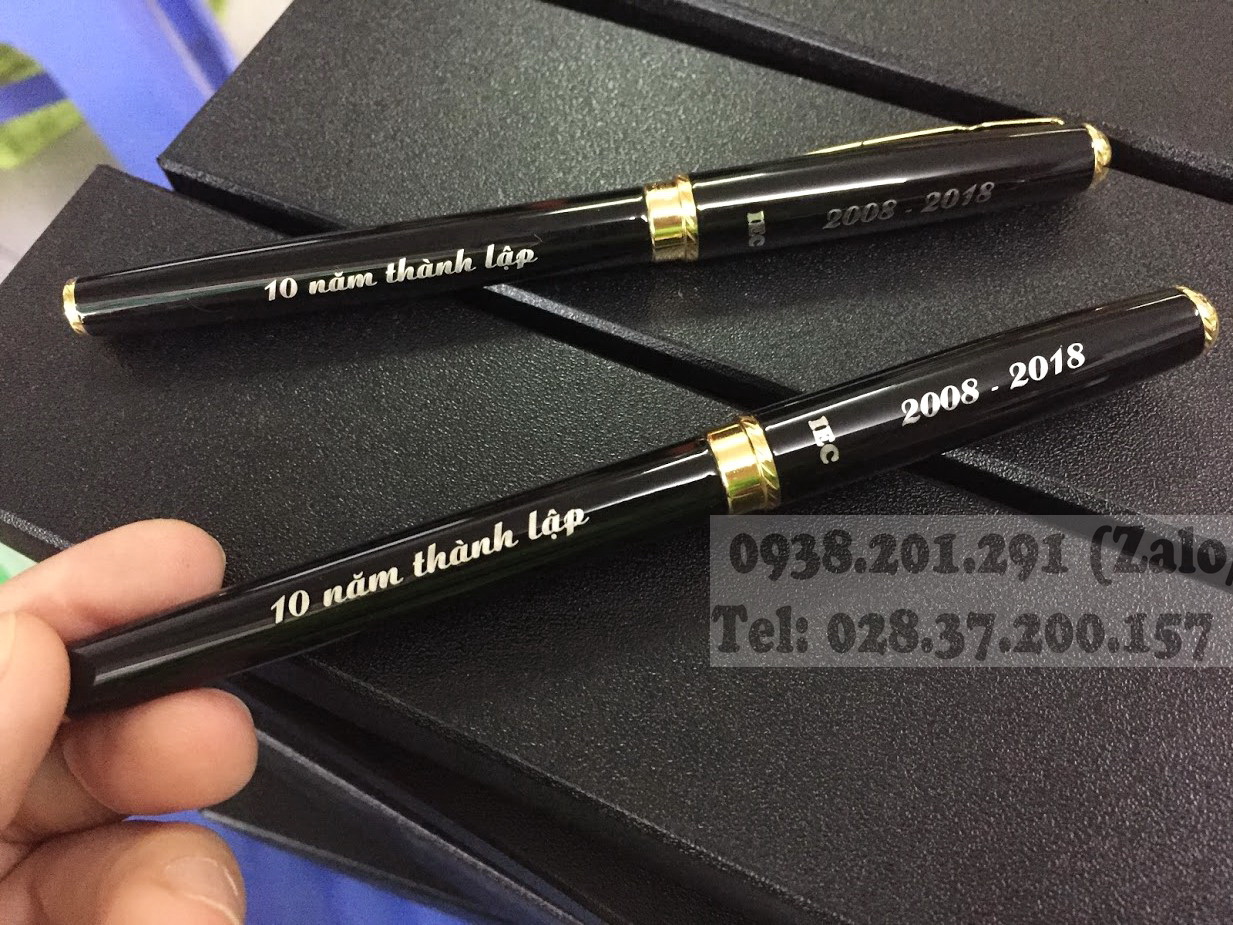 Bút ký cao cấp khắc tên làm quà tặng sinh nhật giá rẻ lấy nhanh gấp tphcm Bút ký cao cấp khắc tên làm quà tặng sinh nhật giá rẻ lấy nhanh gấp tphcm
