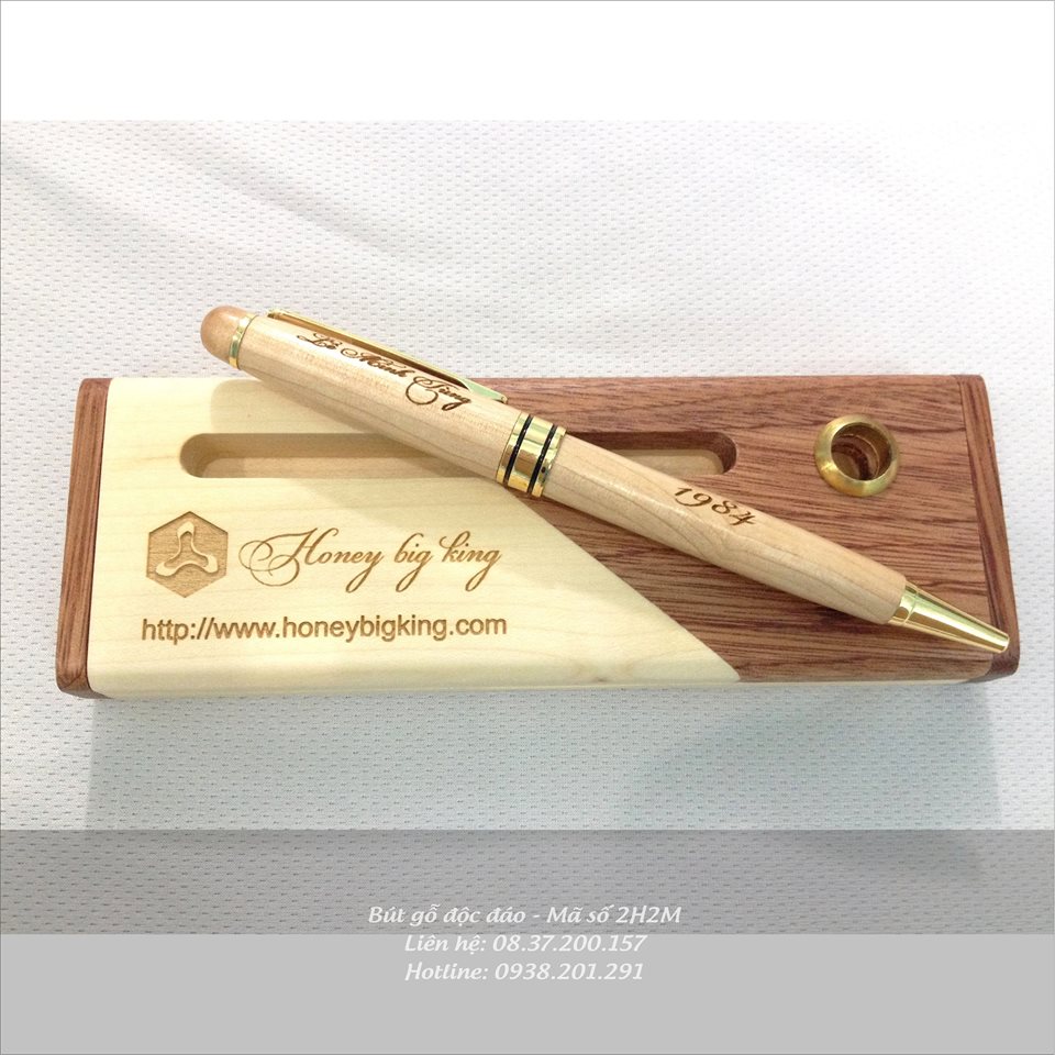 Chất liệu bút gỗ rất được ưa chuộng Chất liệu bút gỗ rất được ưa chuộng