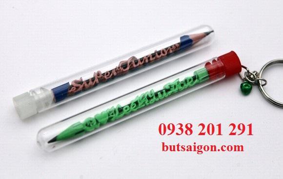 Móc chìa khóa bút chì vừa tiện lợi và thời trang Móc chìa khóa bút chì vừa tiện lợi và thời trang