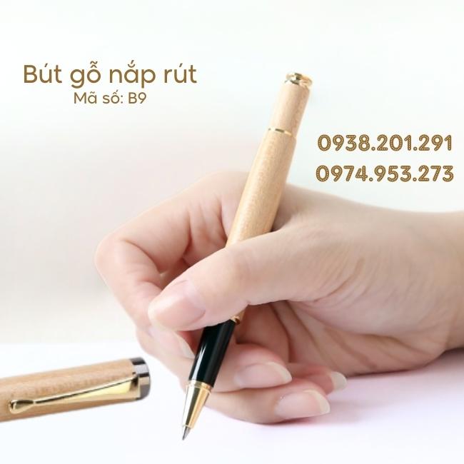 Bút gỗ khắc tên giá rẻ lấy liền hcm Bút gỗ khắc tên giá rẻ lấy liền hcm