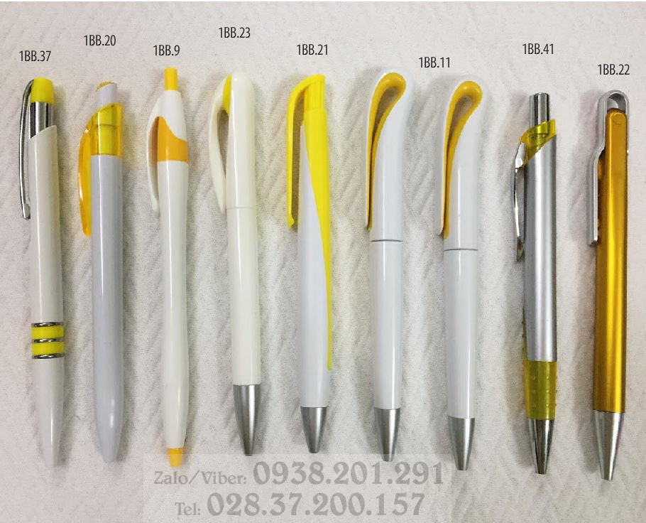 Các mẫu bút bi nhựa màu vàng giá rẻ in tên công ty quà tặng quảng cáo Các mẫu bút bi nhựa màu vàng giá rẻ in tên công ty quà tặng quảng cáo