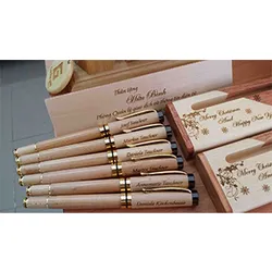 Tổng hợp những bộ quà tặng đẹp, thuyết phục hoàn toàn cả những người khó tính nhất