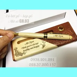 Có nên chọn bút gỗ khắc tên để làm quà tặng hay không?