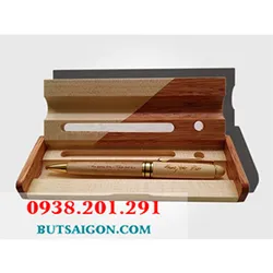 Bút gỗ màu vàng nhạt quà tặng yêu thích không rời tay