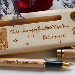 Những món quà tri ân thầy cô đầy ý nghĩa và thiết thực