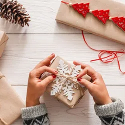 Top những món quà Valentine đẹp, độc đáo dưới 200k
