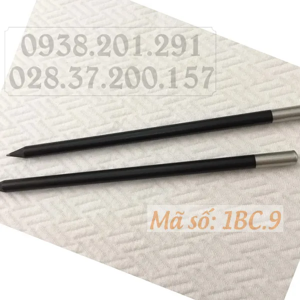 Bút chì màu đen mờ thân tròn in tên logo 1BC.9