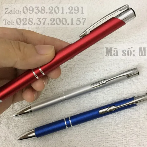Bút ký màu đỏ, màu xanh dương