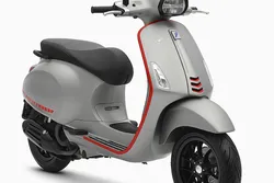 Vespa Xám Nhám – Màu Sơn Phong Cách Và Cá Tính